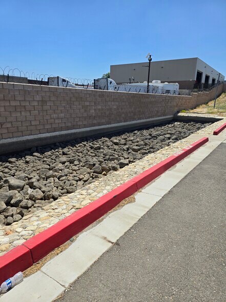 More Photos Of 1 Industrial Dr, Rialto Land For Sale