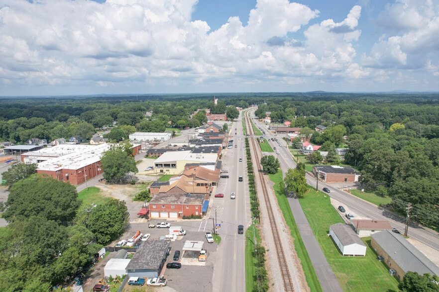 More Photos Of 230 S Main St, Stanley General Retail For Sale