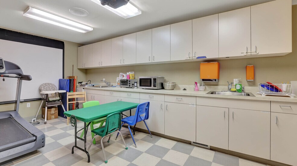 More Photos Of 18504 Bothell Way NE, Bothell Medical For Lease