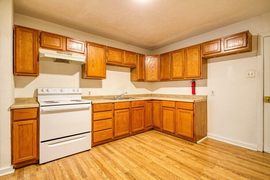 More Photos Of 3908 Verner Cir, Corpus Christi Apartments For Sale