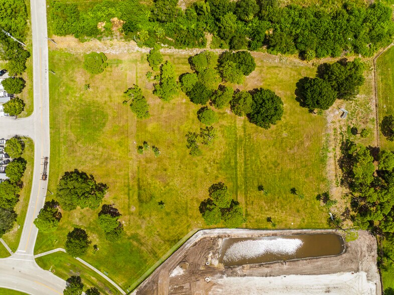 More Photos Of Crossroads Pky, Fort Pierce Land For Sale