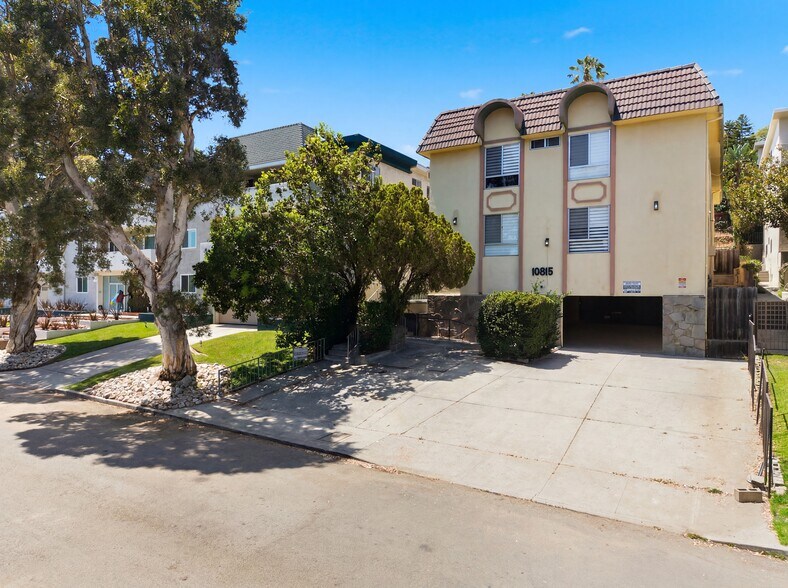More Photos Of 10815 Rose Ave, Los Angeles Apartments For Sale