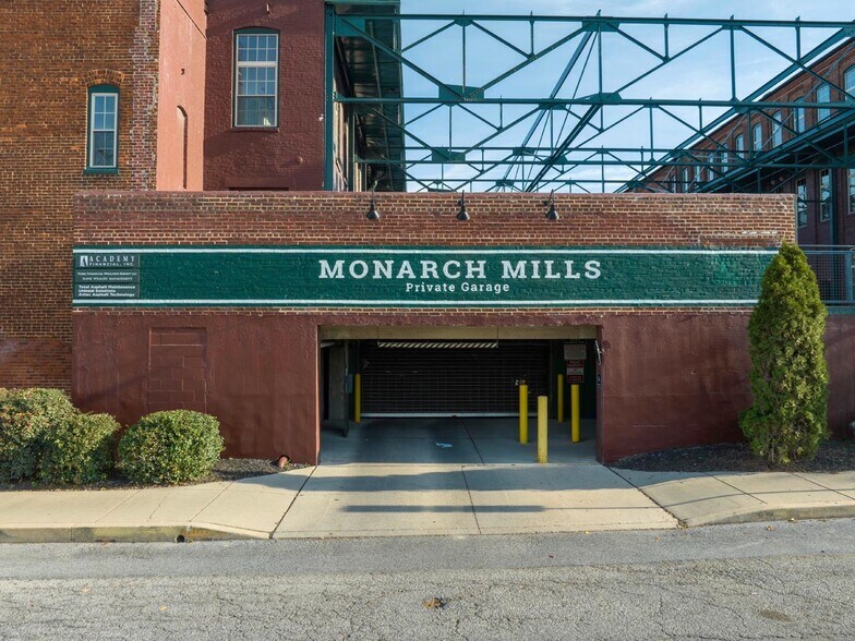 More Photos Of 600 N Hartley St, York Office Residential For Lease