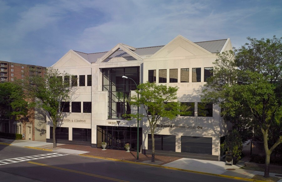 More Photos Of 260 E Brown St, Birmingham Office For Lease