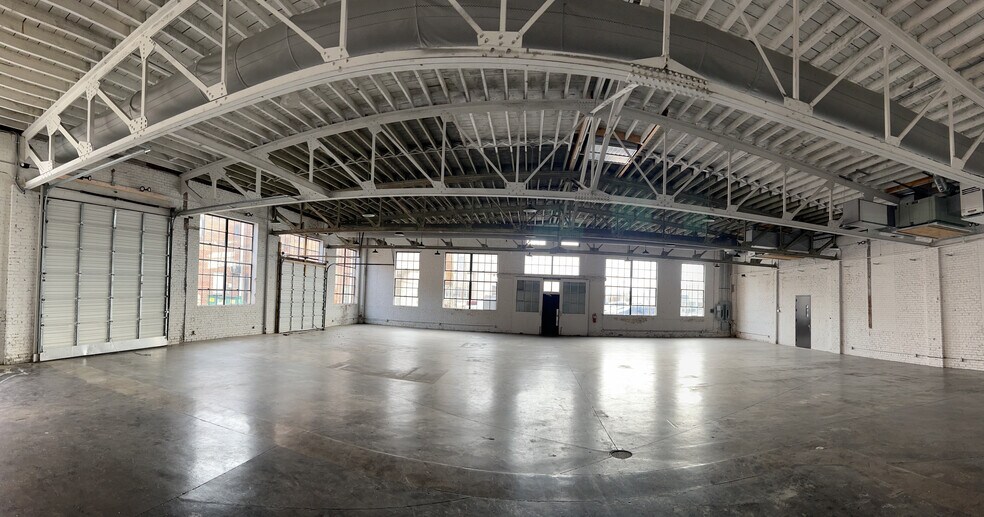 More Photos Of 223 Commerce St, Kingsport Storefront For Lease
