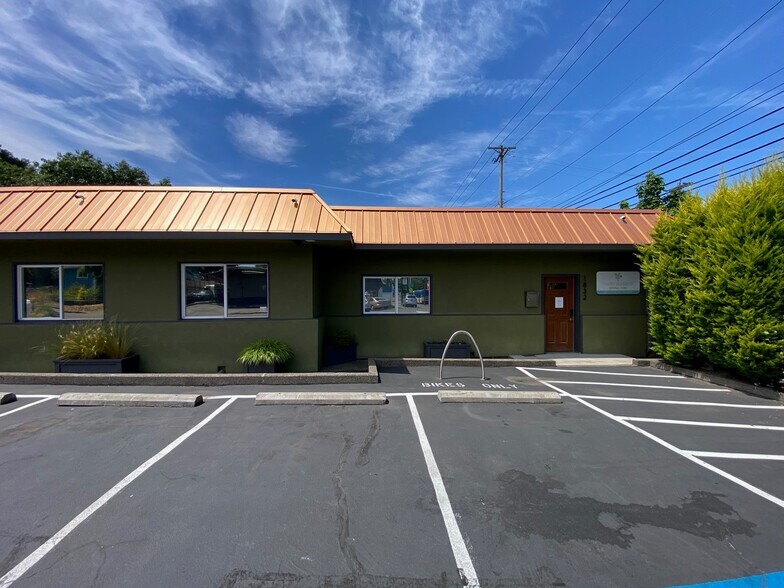 More Photos Of 1832 N Lombard St, Portland Medical For Lease