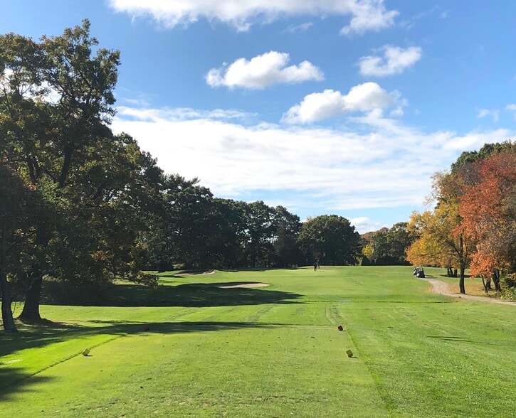 Primary Photo Of 655 Old Baptist Rd, North Kingstown Golf Course Driving Range For Sale