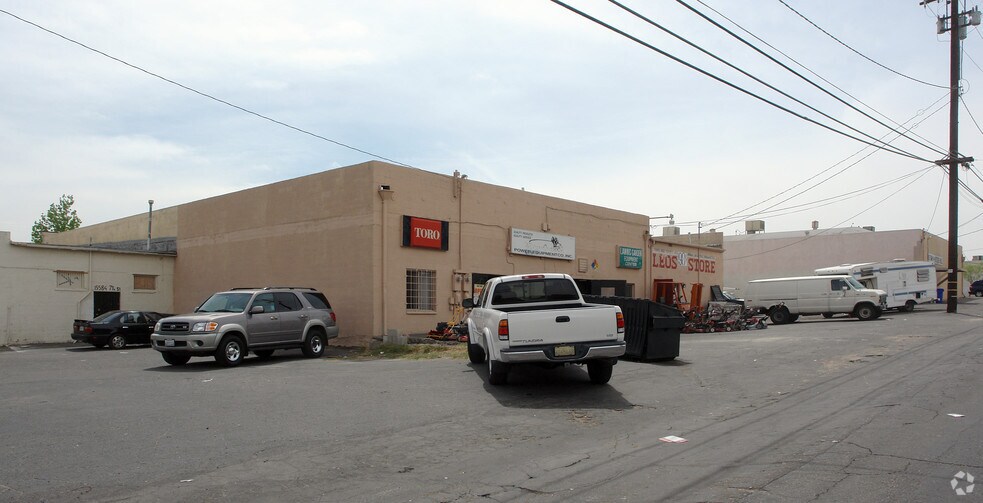 More Photos Of 15572-15576 7th St, Victorville General Retail For Sale