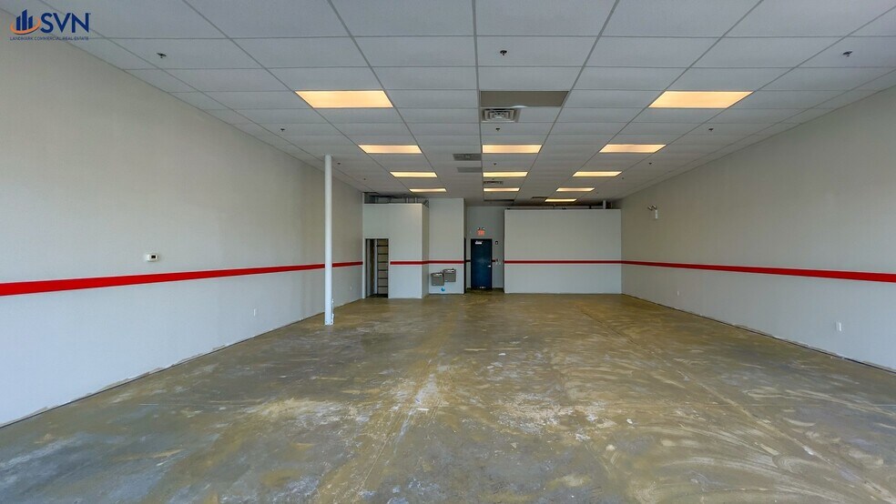 More Photos Of 849-853 N Randall Rd, Batavia Freestanding For Lease