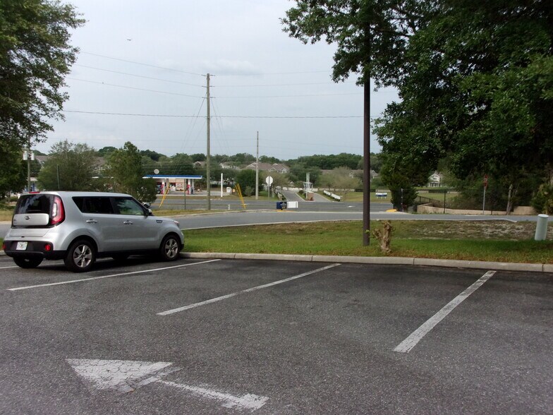 More Photos Of 305 Skyline Dr, Lady Lake Medical For Lease