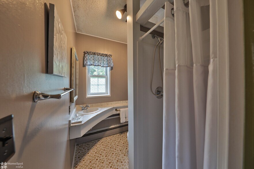 More Photos Of 2468 Route 390, Canadensis Hospitality For Sale