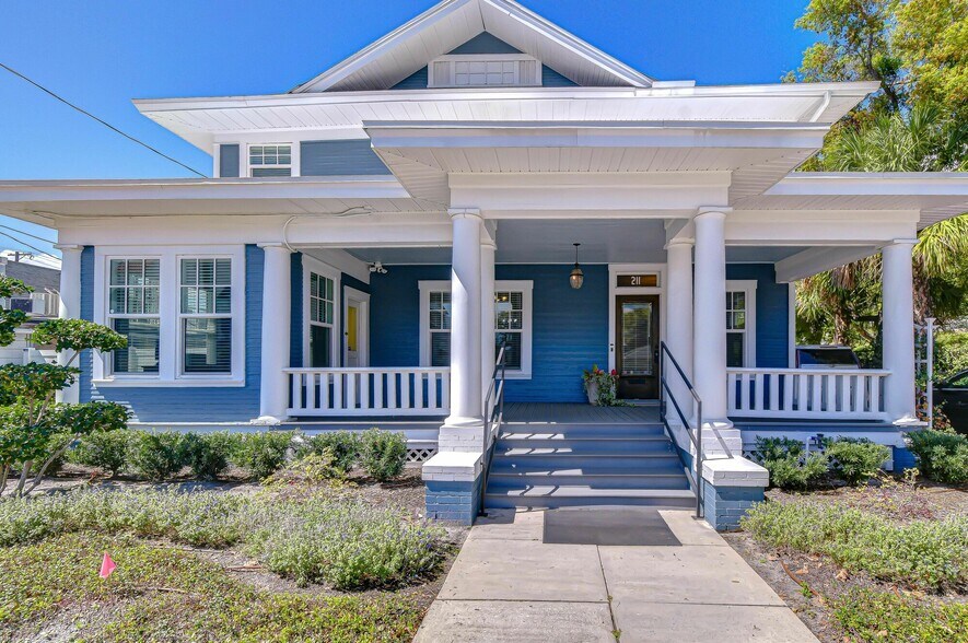 Primary Photo Of 211 S Boulevard, Tampa Office For Sale