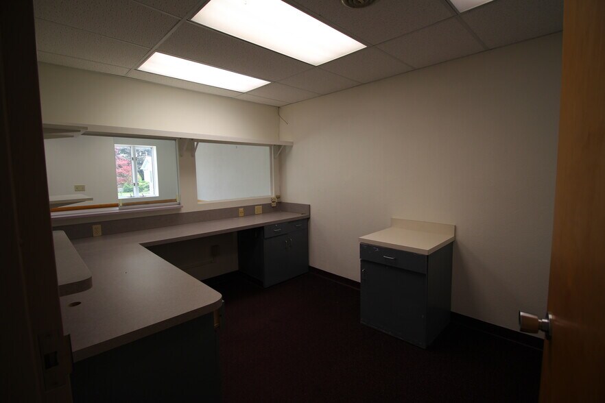 More Photos Of 204 8th st, Lehighton Medical For Sale