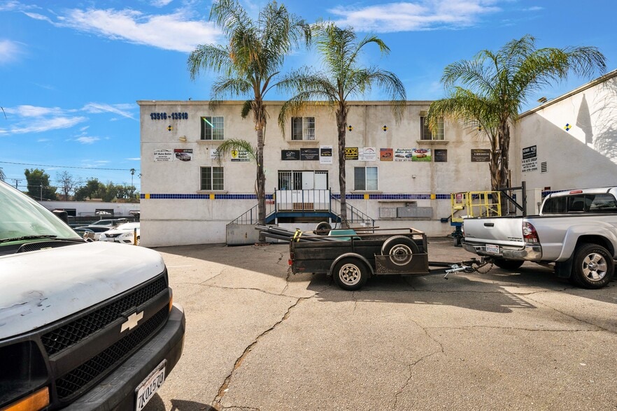 More Photos Of 13516 Telegraph Rd, Whittier Auto Repair For Sale