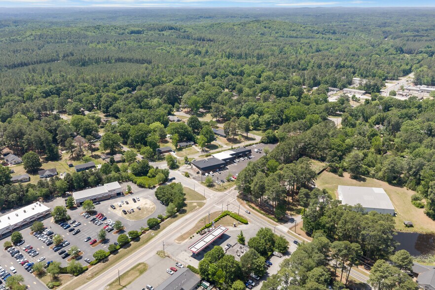 More Photos Of 4701-4707 Hillsborough Rd, Durham General Retail For Lease