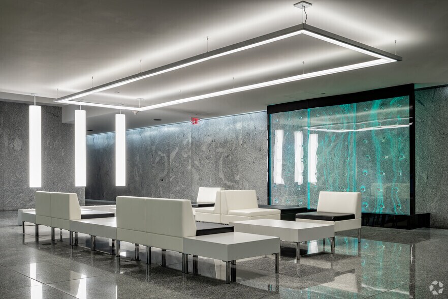 More Photos Of 2600 W Big Beaver Rd, Troy Office For Lease