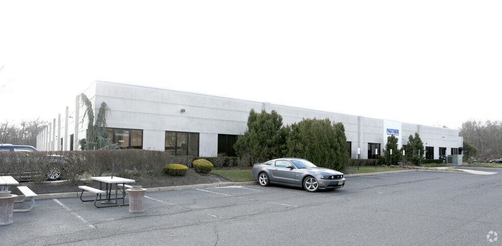 More Photos Of 611 Industrial Way W, Eatontown Light Manufacturing For Lease