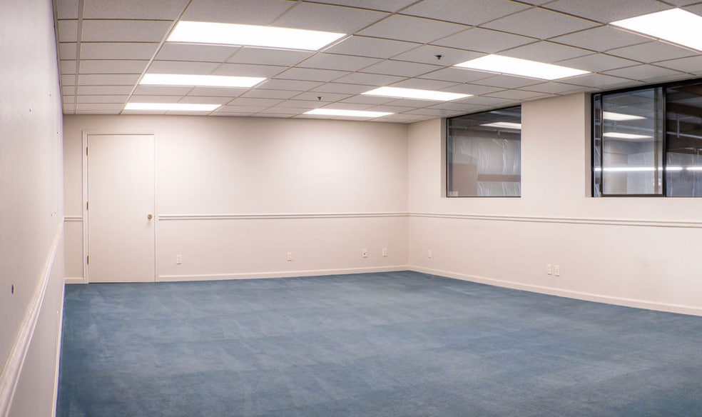 More Photos Of 901 Meredith Way, Sparks Manufacturing For Sale
