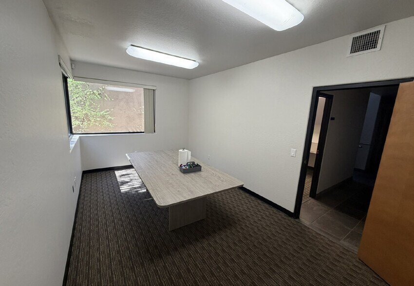 More Photos Of 3450 S 36th St, Phoenix Warehouse For Lease