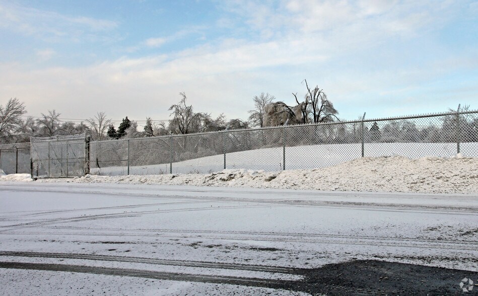 More Photos Of 121 Commander Blvd, Toronto Land For Sale