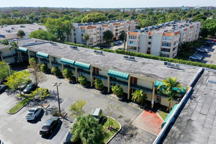More Photos Of 2331 N State Road 7, Lauderhill Office For Sale