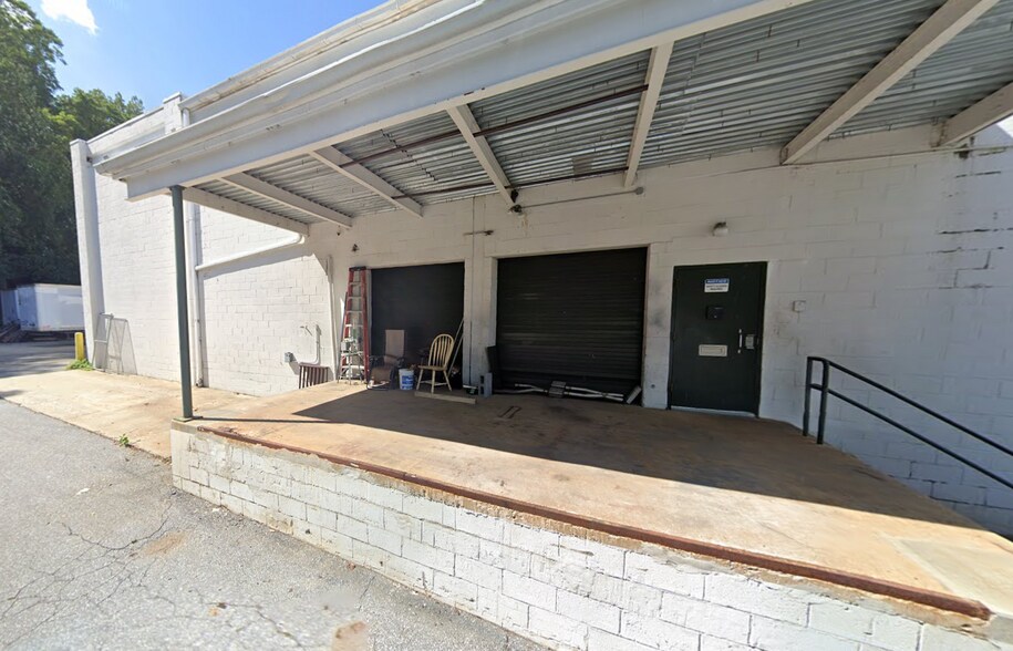 More Photos Of 40 New Plant Ct, Owings Mills Warehouse For Lease