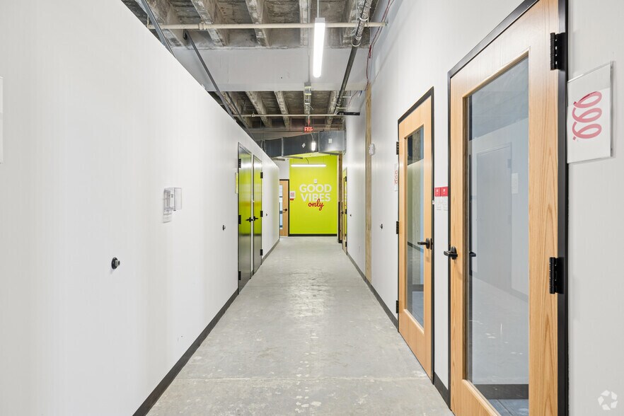 More Photos Of 1200 N St, Lincoln Office For Lease