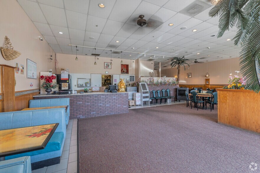 More Photos Of 3440-3448 Deer Valley Rd, Antioch Freestanding For Lease