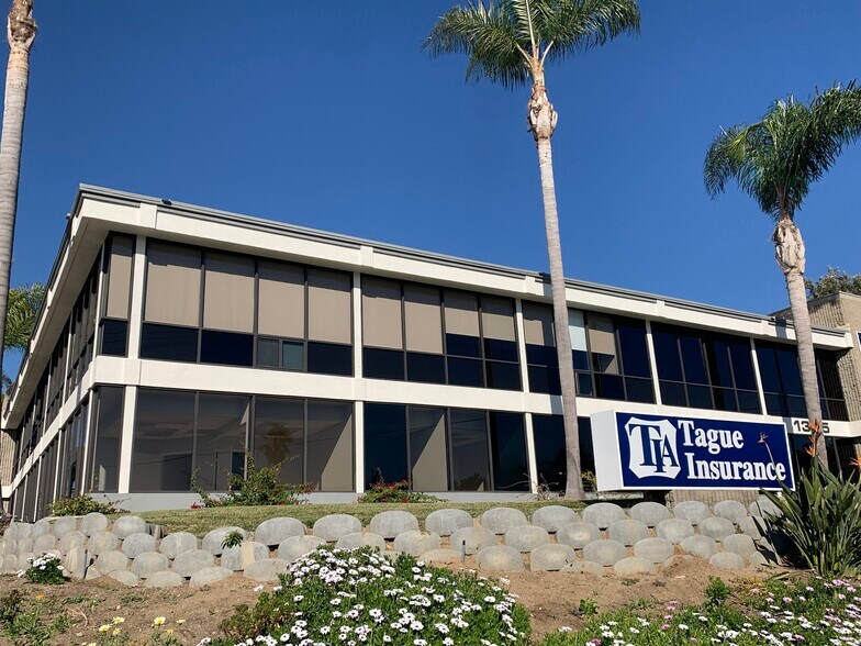 More Photos Of 1365 W Vista Way, Vista Office For Lease