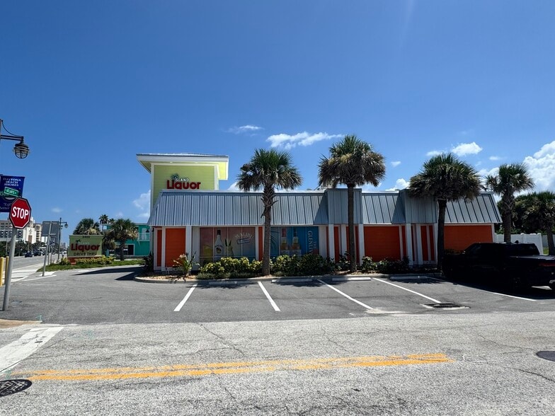 More Photos Of 2400 S Atlantic Ave, Daytona Beach Shores Restaurant For Sale