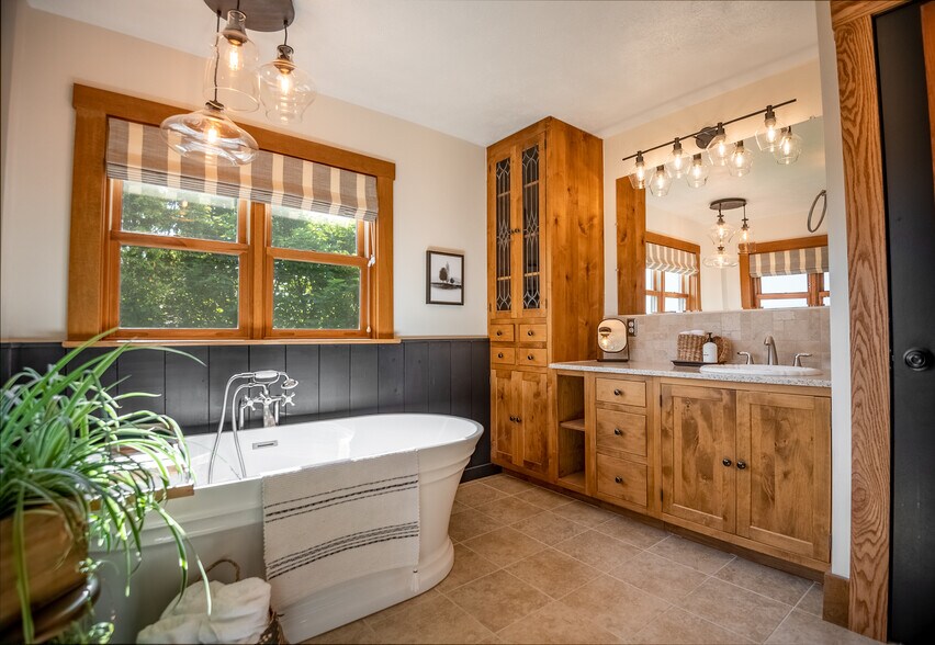 More Photos Of 141 Black Rd, Volant Lodge Meeting Hall For Sale