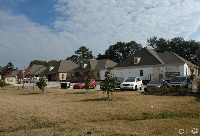 More Photos Of 9191 Siegen Ln, Baton Rouge Office For Lease