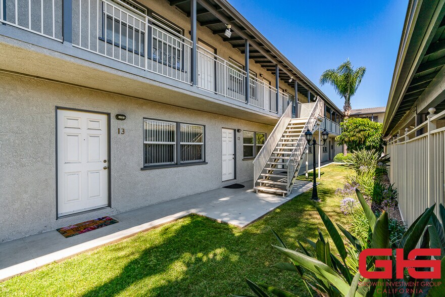 More Photos Of 380 S Sierra Madre Blvd, Pasadena Apartments For Sale