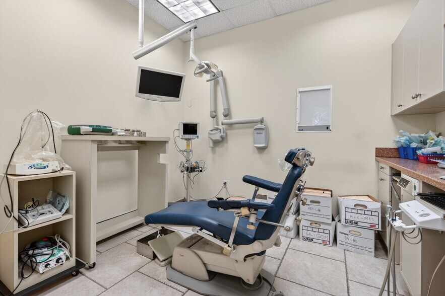 More Photos Of 655 76th St, Brooklyn Healthcare For Sale