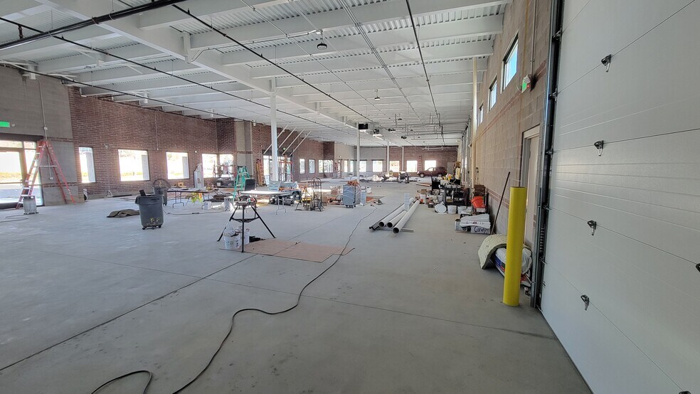 More Photos Of 7871 Shaffer Pky, Littleton Warehouse For Sale