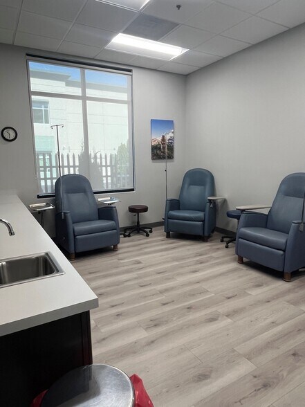 More Photos Of 5458 Reno Corporate Dr, Reno Office For Lease