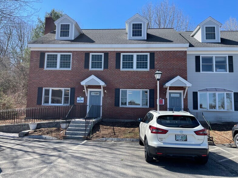 More Photos Of 40 S River Rd, Bedford Medical For Lease