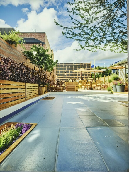 More Photos Of 4529 47th St, Woodside Apartments For Lease