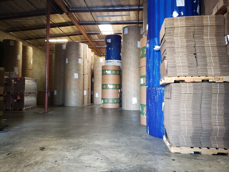 More Photos Of 10220 Norris Ave, Pacoima Warehouse For Sale