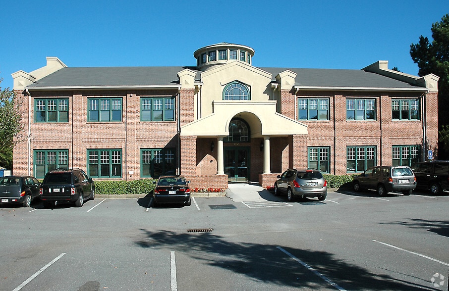 More Photos Of 1095 Old Roswell Rd, Roswell Office For Sale