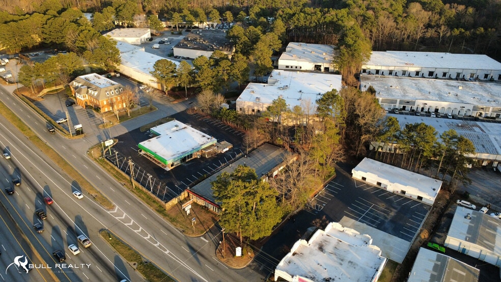 More Photos Of 6483 Peachtree Industrial Blvd, Atlanta General Retail For Sale