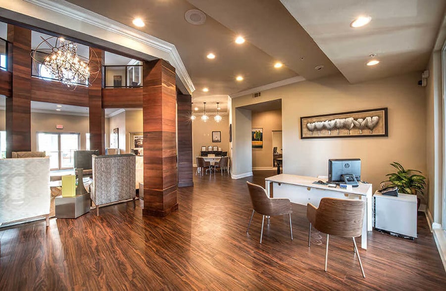 More Photos Of 301-409 N Walker Ave, Oklahoma City Apartments For Lease
