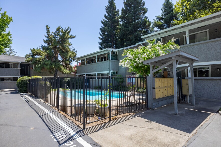 More Photos Of 821 W East Ave, Chico Apartments For Sale