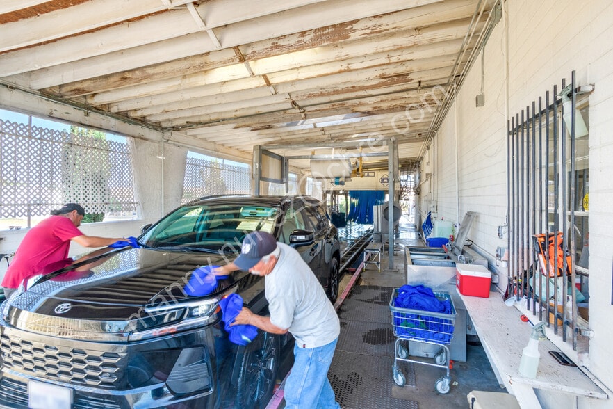 More Photos Of 1421 W Main St, Barstow Carwash For Sale