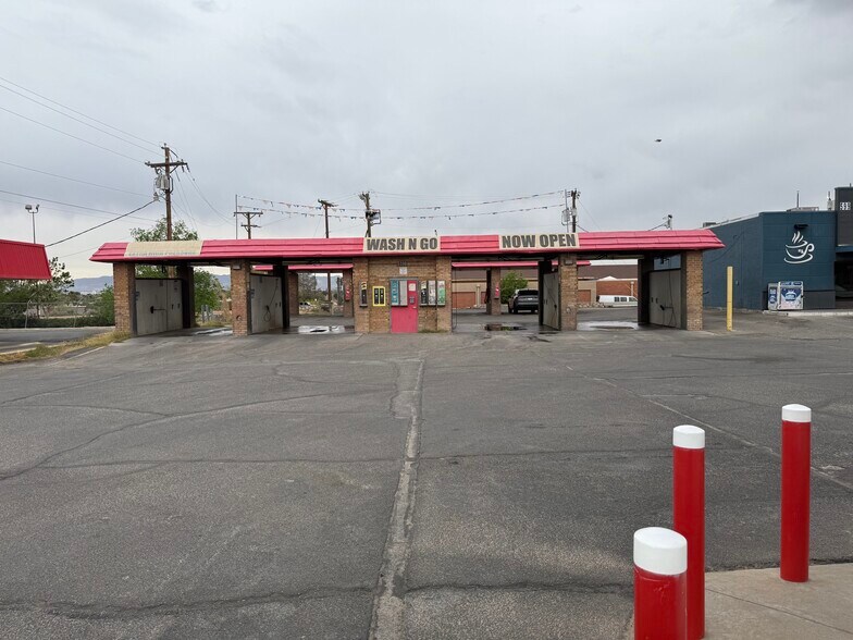 More Photos Of 599 N Yarbrough Dr, El Paso Land For Lease