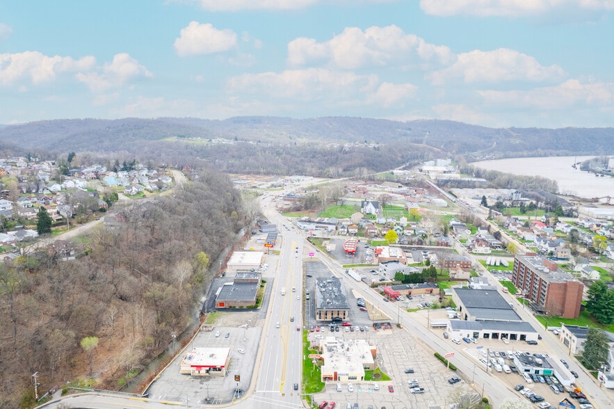 More Photos Of 346 Freeport Rd, New Kensington Medical For Lease