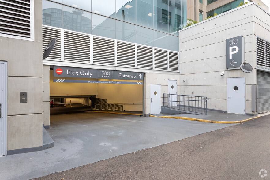 More Photos Of 980 Howe St, Vancouver Office For Lease