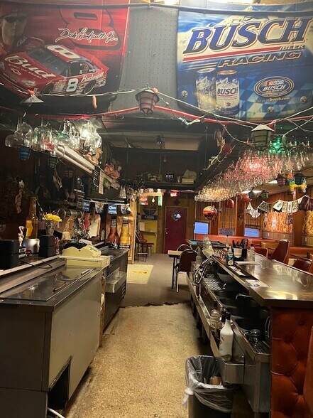 More Photos Of 5000-5012 State Ave, Kansas City Multifamily For Sale