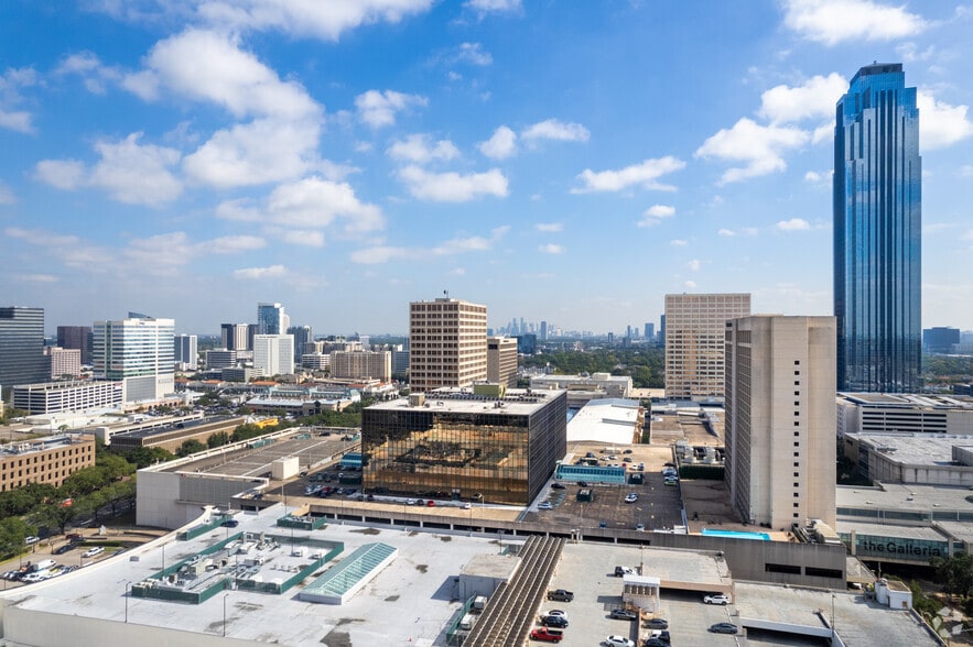 More Photos Of 5065-5075 Westheimer Rd, Houston Office For Lease