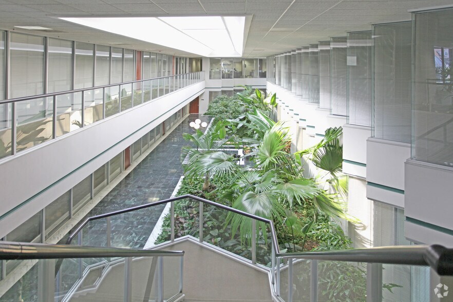 More Photos Of 115 Atrium Way, Columbia Medical For Lease